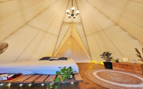 Glampx Everest